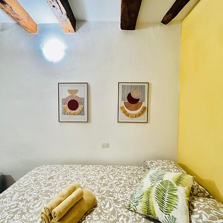 Appartamento Maestrale - Quartiere Castello カリアリ エクステリア 写真