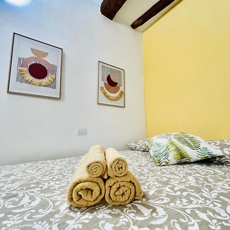Appartamento Maestrale - Quartiere Castello カリアリ エクステリア 写真