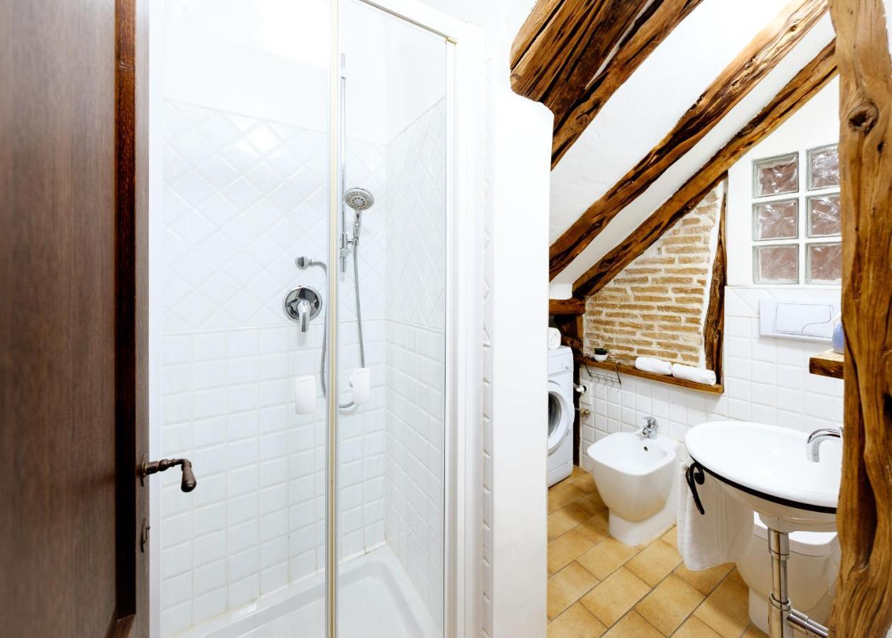 Appartamento Maestrale - Quartiere Castello カリアリ エクステリア 写真