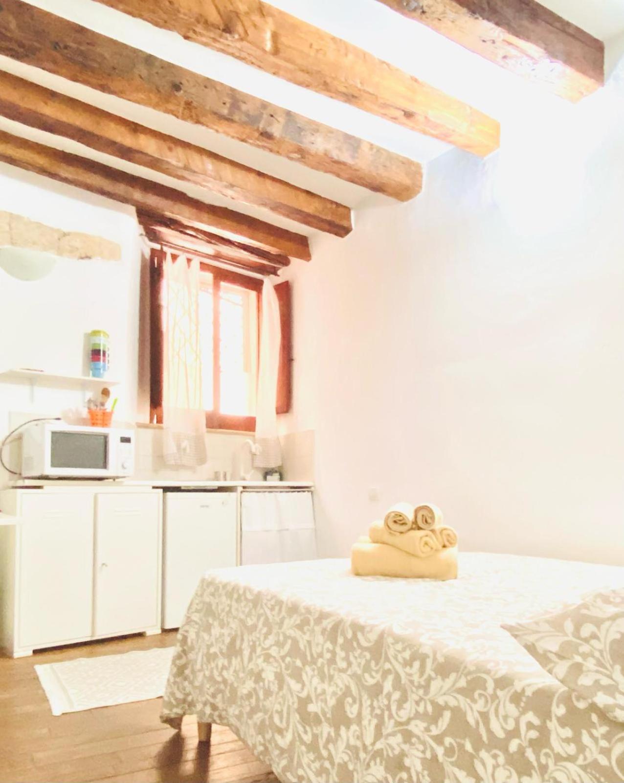 Appartamento Maestrale - Quartiere Castello カリアリ エクステリア 写真